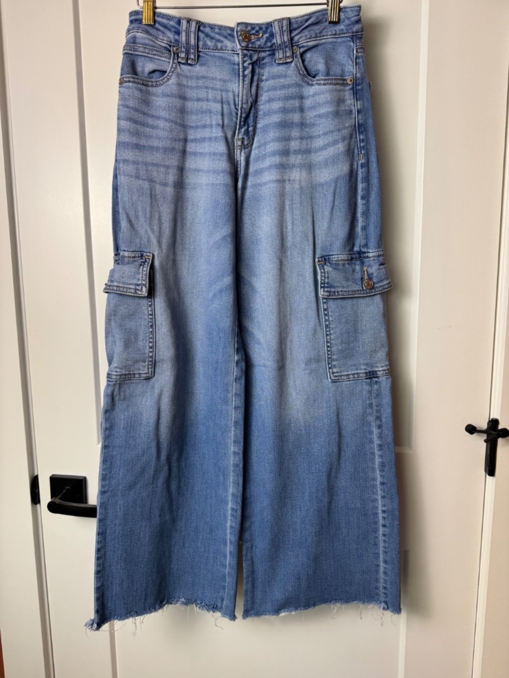 American Eagle Super High Rise baggy wide leg jeans